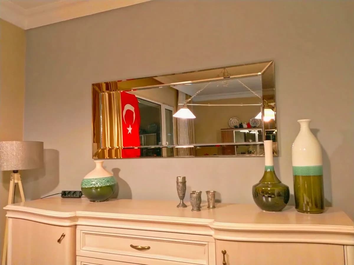 /images/Dekoratif Aynalar/Bronz Ayna Çerçeveli Moena Model - 19.1.webp