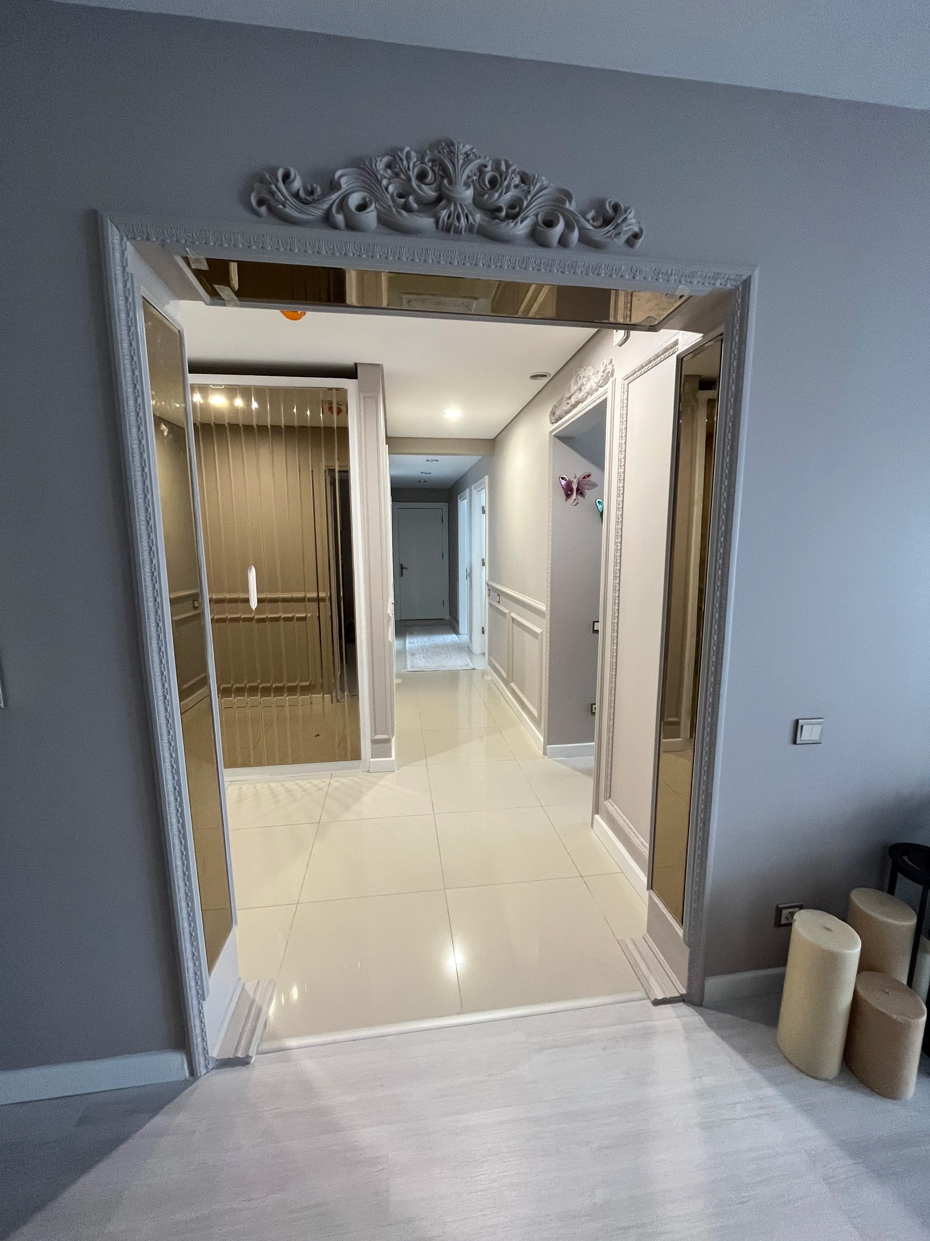 /images/Duvar Ayna Kaplamaları/Salon Kiriş İçi Ayna Kaplama - 10.2.webp